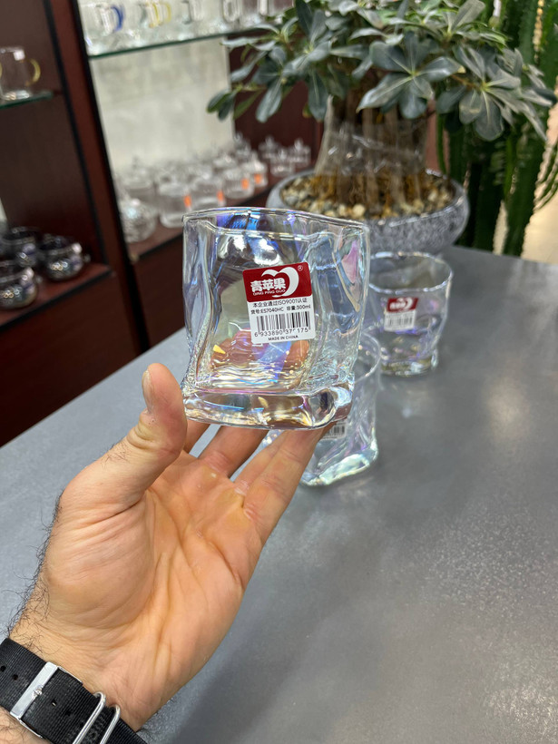لیوان بلور دفرمه ۷ رنگ دلیDeli(دست ۶ عددی)