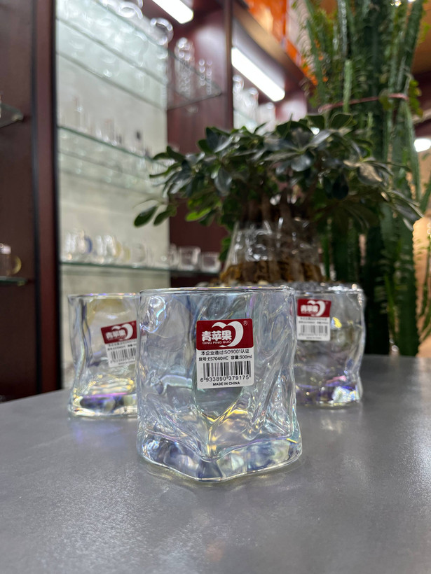 لیوان بلور دفرمه ۷ رنگ دلیDeli(دست ۶ عددی)