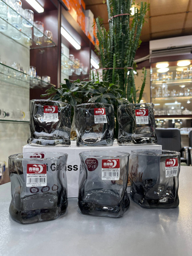 لیوان بلور دفرمه دودی دلی DELI(دست ۶ عددی)