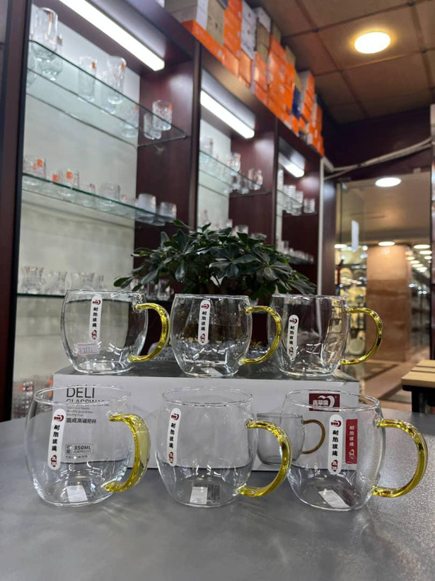 لیوان پیرکس دسته عسلی دلیDELI(دست ۶ عددی)