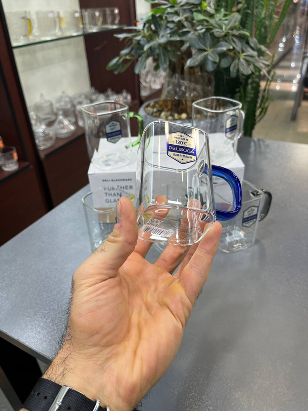 لیوان پیرکس مربع دسته رنگی دلیDELI(دست ۶ عددی)2839
